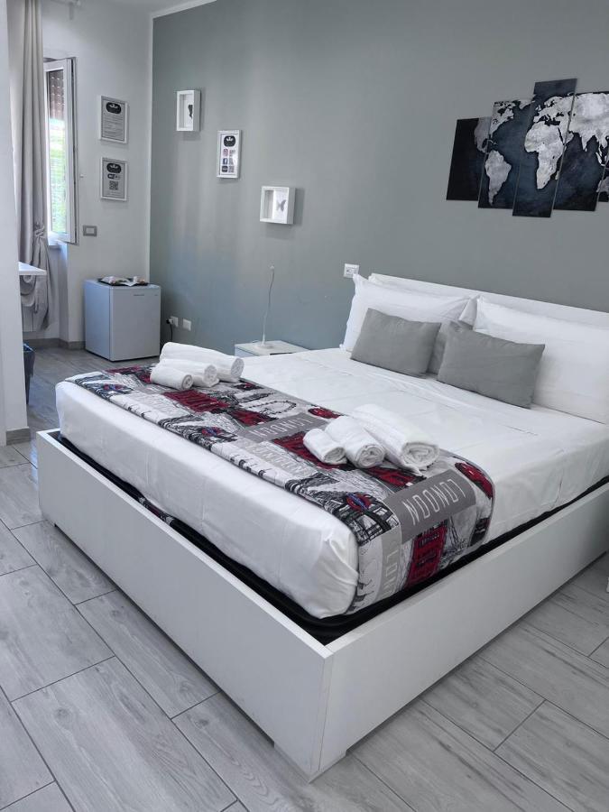 One Hundred Rooms Ρώμη Εξωτερικό φωτογραφία